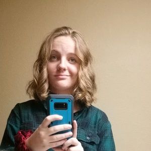 Meet your Posher, Annaclaire